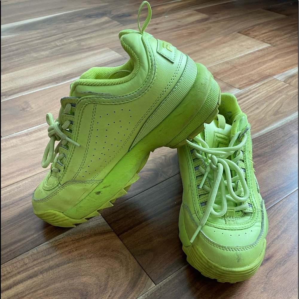Fila sneakers neon green size 7 women’s
